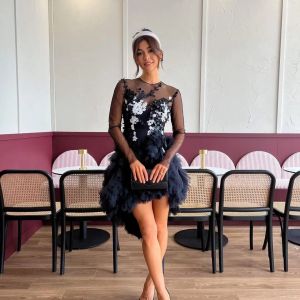 Pequeños vestidos de cóctel cortos negros Nuevos vestidos de noche de fiesta de graduación con apliques de cuello de joya de manga larga transparentes y sexys Vestidos por encargo para ocasiones formales de cumpleaños para mujeres