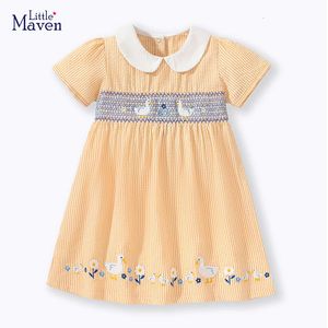 Little Maven Baby Girls Dress Animal Duck Appliques Clothing Childrens pour enfants Vêtements Summer Party Robes 240416