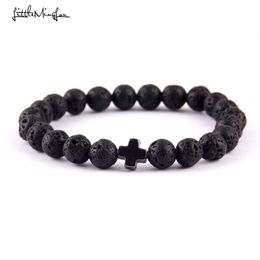 Kleine MingLou Nieuwe Trendy Jezus Cross Charm Mannen Armbanden Zwart Lava Stone 8mm Kralen Armbanden Armbanden voor Dames Sieraden