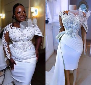 Petite Robe Blanche Arabe Aso Ebi Luxueux Au Genou Court Robes De Cocktail De Bal À Manches Longues En Dentelle Perlée Robe De Soirée