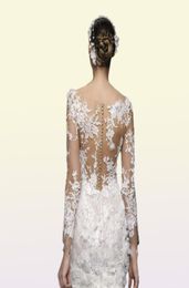 Petite robe blanche Robes de mariée courtes en dentelle avec manches longues Illusion Back Luxury 3d Floral Summer Beach Bride Bride2728158