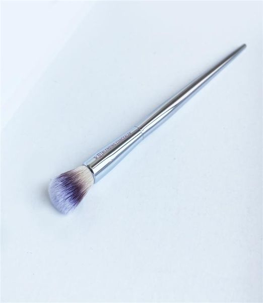 Brosse de maquillage de cache-cernes de mélange de beauté Live Beauty 203 pour un spot sous le cache-ombre de mélange de mélanges cosmétiques Brush Tool7031121