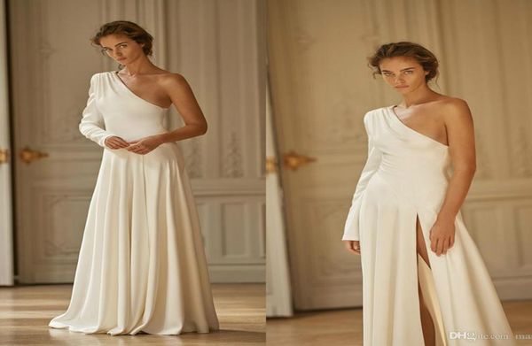 Liz Martinez 2020 robes de mariée fendues simples une épaule à manches longues plage Boho une ligne robes de mariée en satin robe de Novia3112933