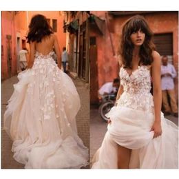 Liz Martinez Robes de mariée de plage avec jupe à plusieurs niveaux à col en V floral 3D, dos nu, grande taille, robes de mariée élégantes pour tout-petits