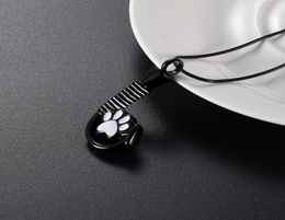 LkJ9926 – collier de crémation en forme de crochet pour animaux de compagnie, souvenir de cendres de chien et de chat, bijoux en acier inoxydable avec entonnoir 8929547