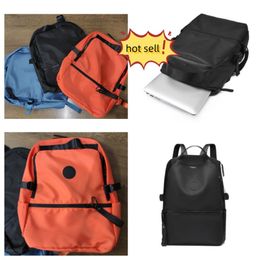 Ll Fiess Fashion Versátiles Versátiles de múltiples calificaciones Mochila a gran capacidad informática de deportes al aire libre Bolsa de yoga