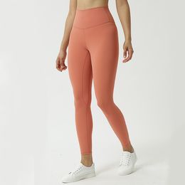 LL Leggings de yoga de cintura alta Alinear Leggings suaves desnudos de yoga pantalones de yoga mujeres leggings de deporte en forma de treades rápidos de entrenamiento de entrenamiento de entrenamiento gimnasio delgada fitness pantalones