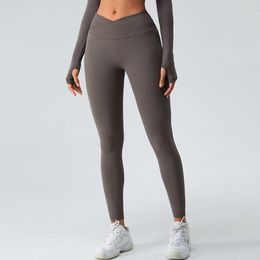 LL Pantalon de yoga pour femmes Pantalon V Push Up Exercice Running with Side Pocket Gym Samless Peach Butt Pants serrés MS0152