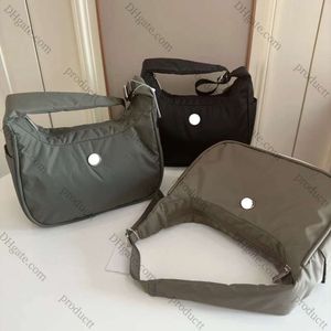 Ll Yoga Bags Designer Fashion Mini sac à bandoulière en peluche et nylon fourre-tout capacité 4l