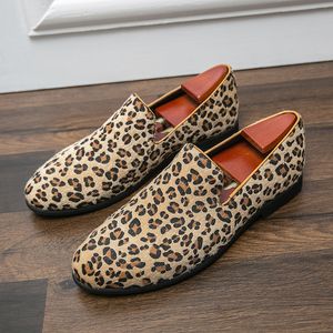 Modages hommes Chaussures britanniques léopard faux daim simple Business de mode de mode de mariage décontracté quotidien polyvalent ad044