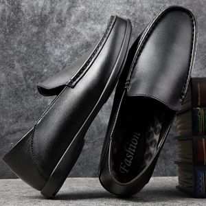 Loafers heren Casual mannelijke schoenen schoenen voor mannen causale mode man sapato zapatos casuales 2024 herenkleding b s es 's