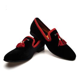 Loafers s nieuwe mannen mocassins glijden aan Chinese stijl lederen casual schoenen mannelijke zwart rode flats loafer mocain chinee tyle caual schoen flat