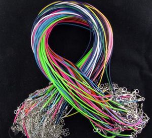 Collier fermoir mousqueton chaînes colliers pendentif corde en cuir noir