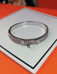 Serrure Bracelets en or femmes Bracelets Punk pour cadeau luxueux bijoux de qualité supérieure ceinture en cuir Bracelet livraison fa3559810