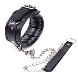 Afsluitbare Slave Halsband Bondage Hoofdsteunen Lederen Riem In Volwassen Spelletjes Voor Koppels Fetish Sex Producten Speelgoed Voor Vrouwen En mannen Y14869366