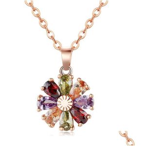 Médaillons en gros cuivre zircon petite fleur collier de diamant placage de platine chaîne de clavicule à la mode accessoires coréens Dhgarden Dhypj