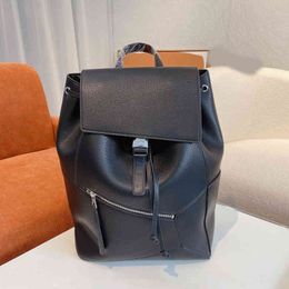 Loeews Designer Woman Bags Casual Backpack Men Classic Handtas Letter Multifunctionele rugzak Sports Casual Travel Bag 231206