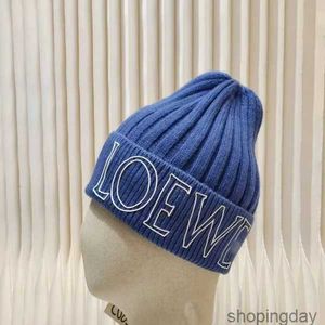 Loewee Hat Officiel Qualité Designer Beanie Caps Hommes Femmes Hiver Populaire Laine Chaud Tricot Chapeau 010j3h