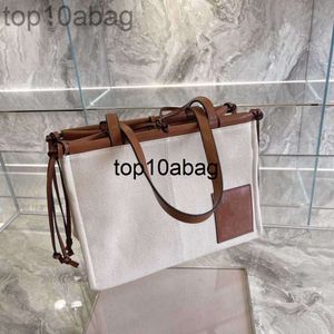 Loeweee Loewew Bag Designers Cushion Tote Tote Tote Sac Luxury sacs à main de grande capacité