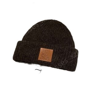 Loewees beanie ontwerper topkwaliteit hoed de nieuwe kasjmier hoed dames zwart en geel design cap gevoel van niche hoogwaardige casual gebreide vissershoed