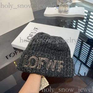 Loeweve débardeur de plafonne de chapeau de concepteur de luxe en cachemire en tricot
