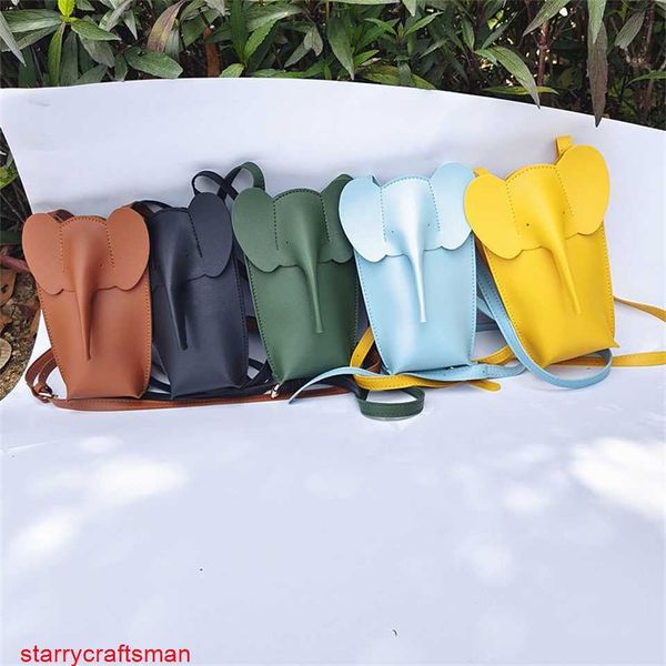 Loewies Elephant Bag Bolsos cruzados 2024 Nuevo bolso para teléfono móvil con elefante, minibolso ligero cruzado para mujer, Japón y Corea del Sur, el mismo bolso pequeño con elefante HBBA