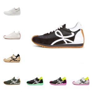Lowve Designer Luxury Loeweely Classic Sneaker Couples Gump Shoes Match Couleur à l'intérieur Augmentation de Chaussures d'entraînement Chaussures de sport décontractées