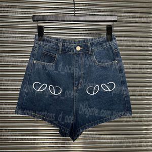 Jeans Loeewve Letter Jeans bordados Jeans bordados pantalones de mezclilla de verano de lujo pantalones de mezclilla jeans blue jeans elegantes jeans shorts 2433