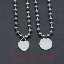 Logo luxe hart kettingen Dames roestvrijstalen ronde hangerse sieraden op de nek Valentijnsdag paar geschenken voor vriendin accessoires groothandel