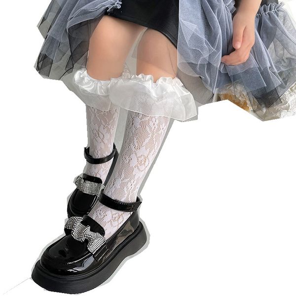 Lolita filles dentelle chaussettes creuses doux enfants épissage falbala 3/4 haute princesse sox été enfants respirant fête d'anniversaire jambes Z0677