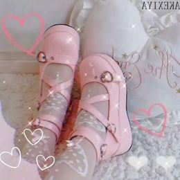 Lolita Chaussures Taille japonais Plus sandales Mary Jane Femmes coeur Buckle JK Lovely Girl Student Kawaii Sweet Imperpoolinsandals 325 531 D 012F