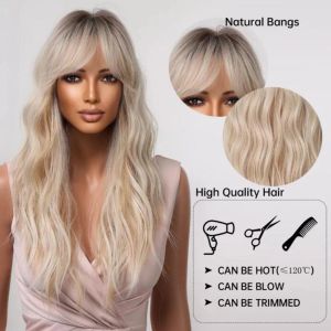 Long Blonde ombre Wigs synthétiques Bangs Natural Wave Daily Cosplay Wig Hair for Black Women Party Lolita Wig résistant à la chaleur Fibre