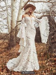 Abiti da sposa lunghi con maniche Boho 2021 Abiti da sposa country hippie bohémien con scollo a barchetta vintage all'uncinetto in cotone audace230V