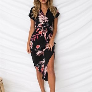 Robe longue florale Femmes Sundresses Boho Robe d'été Plus Taille V Col Fleur Dames Robe de soirée rayée Femme XXXL XXL 210730