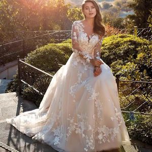 Mangas largas de alta costura Vestidos de novia Elegante tren de barrido Cuello D Encaje floral Tallas grandes Vestidos de novia árabes Vestidos de novia magníficos atractivos De Novia