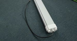 Gratis verzending Lange levensduur waterbestendige LED Tri-proof light IP65 geïntegreerde tri-proof led buis