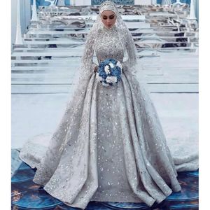 Longues robes à manches musulmanes de mariage en dentelle de lace Crystal perles diamant perles nouveau design robe nuptiale formelle personnaliser