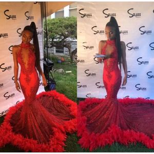 Long Red Mermaid Halter Lace Prom Dresses de lentejuelas Appliques Feather Sweet Train Fily Farty Gowns