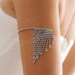 Lange glanzende steentjes kwastjes bovenarmarmband voor vrouwen trendy bruiloft open manchet armbanden 2023 mode sieraden accessoires