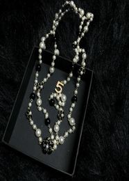 Collares de perlas simuladas largas Collares para mujeres No5 Doble capa Collane Lunghe Donna Camelia Collar Collar Collar2587267