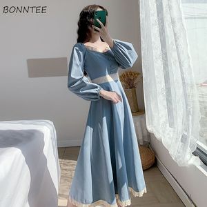 Robe à manches longues femmes Vintage automne belle BF Empire dames une ligne robes bleu vacances doux dentelle Patchwork bouffée 220521