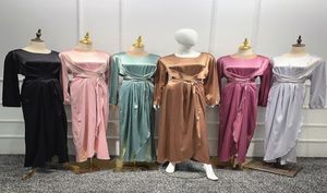 Maxi jurk met lange mouwen vrouwen satijnen jurken vrouw kleding kleding vrouwelijk Dubai Arabische moslim Europeaan Amerikaanse islamitische abaya6085741