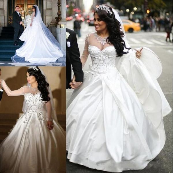 Vestido de fiesta de manga larga Vestidos de novia 2021 Cristales con cuentas Satén Barrido Tren Joya Cuello Ilusión Bordado Por encargo vestido de novia