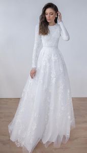 Manches longues en dentelle A-ligne robes de mariée modestes bijou cou balayage train Simple Vintage dentelle LDS robes de mariée sur mesure