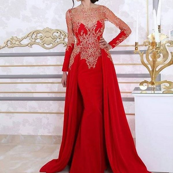 Rojo Arabia Saudita Sirena Vestidos de noche Bateau Cuello Manga larga Apliques Encaje Satén Sobre falda Dubai Vintage Vestidos de baile Vestidos formales
