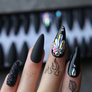 Long Stiletto Black Fake nails crystal false glitter set completo personalizado Salon press on box 24pcs 220725