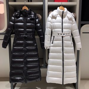 Femmes chaudes hivernales longues Badge de brouchard de bras de veste en veste élastique Design de la gaieté de mode de mode à capuche de mode à capuche taille 1-4