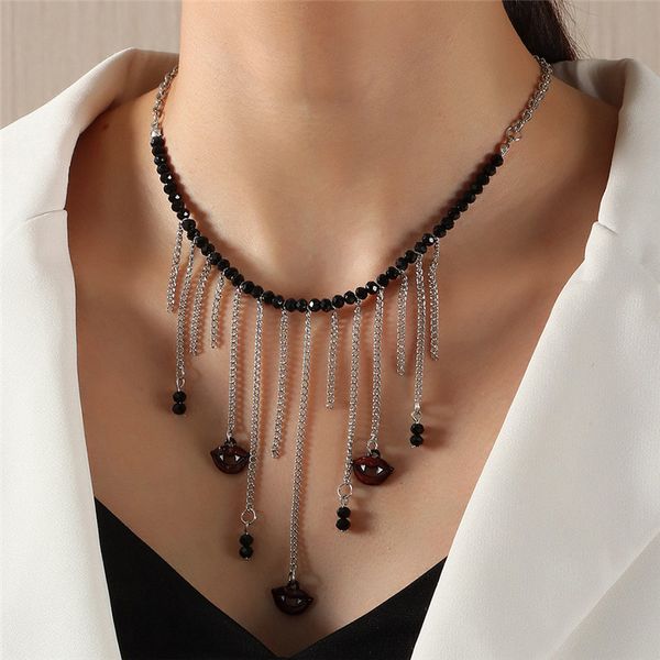 Colliers longs avec pendentif à lèvres et pompon, perles rouges et noires, chaînes plaquées argent, collier ras du cou en alliage européen pour femmes, bijoux d'halloween, cadeau de fête