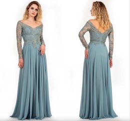 Lange vintage moeder jurken met blauwe mouw sexy v nek backless chiffon kanten avondjurken plus size appliques bruidsmeisjes jurk