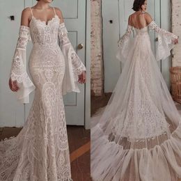 Lange bruiloft tule prachtige mouwen zeemeermin jurken kanten bruidsjurk spaghetti riemen sweep trein op maat gemaakte boho strandvestido de novia